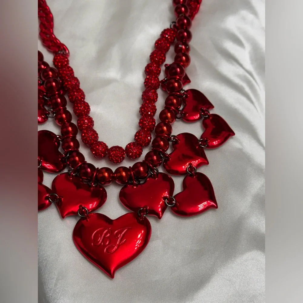 NWT❤️Betsey Johnson Red Love Spell Bib Necklace ❤️ 💎 - Picture 5 of 10